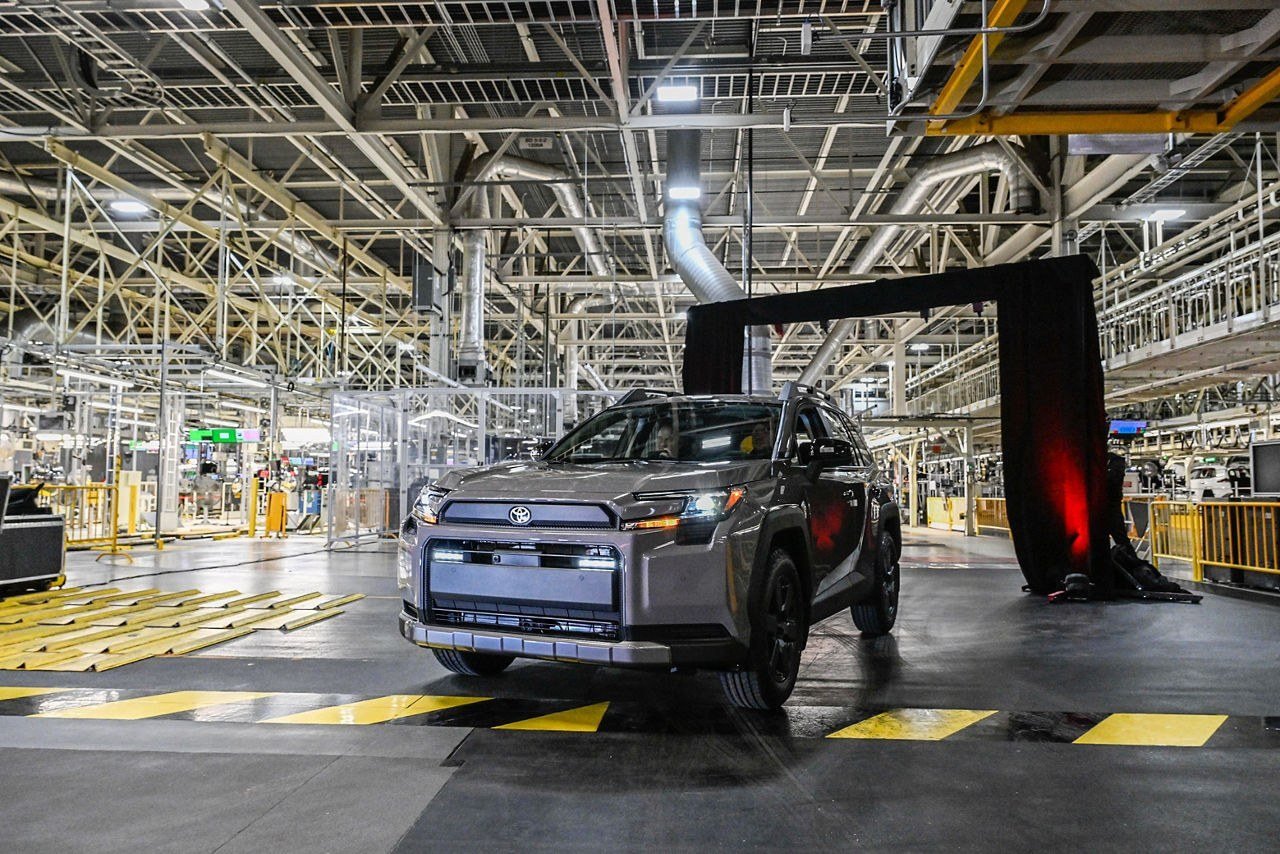 Linea produttiva automotive Toyota in Canada