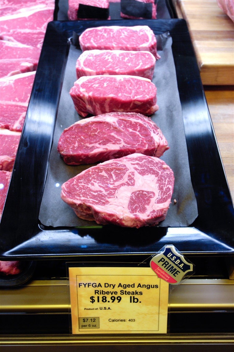 Tagli di carne con marbling variabile per ispezione qualità alimentare con AI