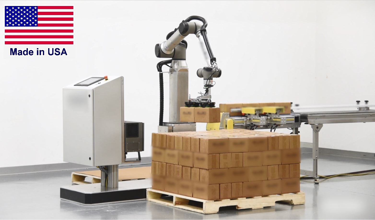 Cobot collaborativo in applicazione industriale di movimentazione e machine tending