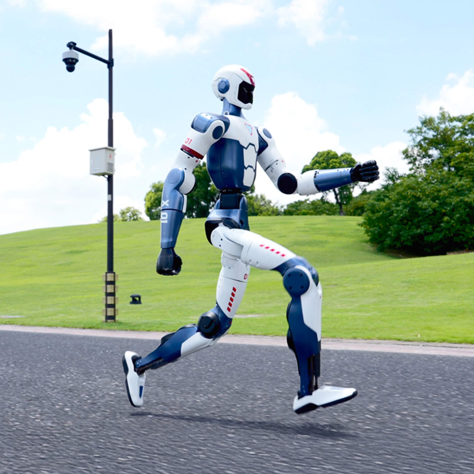 Unitree R1 robot umanoide leggero per didattica e demo dettaglio 1