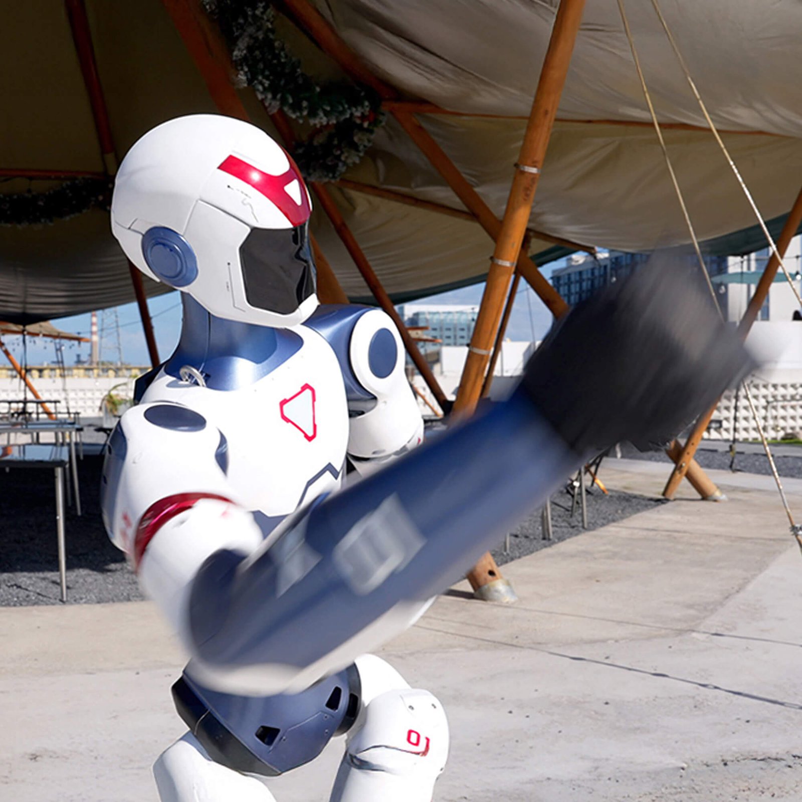 Unitree R1 robot umanoide leggero per didattica e demo dettaglio 3